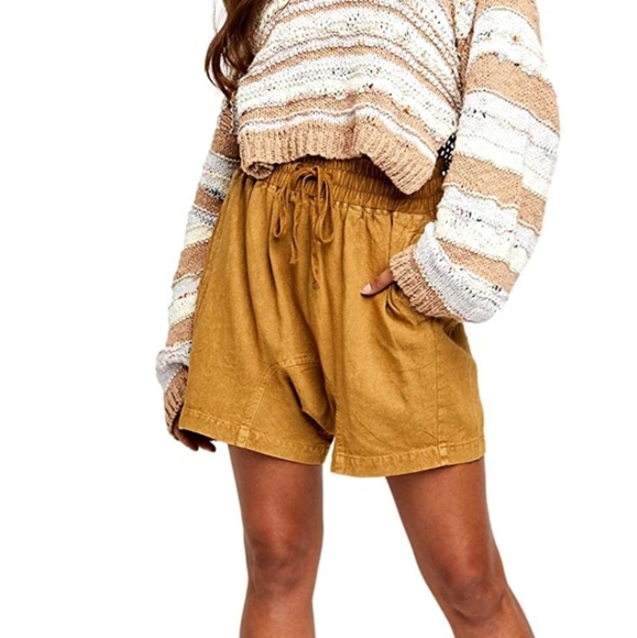 Free People Pants - NWT FREE PEOPLE NEED TO ESCAPE LINEN BLEND SHORTS
